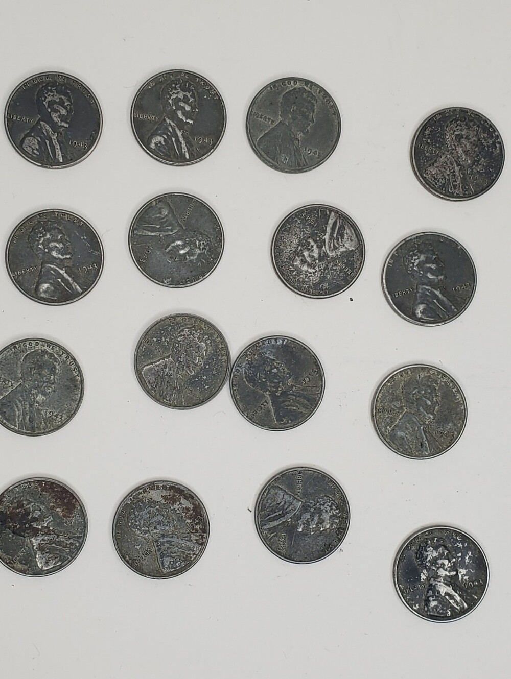16 Coins - WWII Era 1943 Steel Pennies, Various Grades
